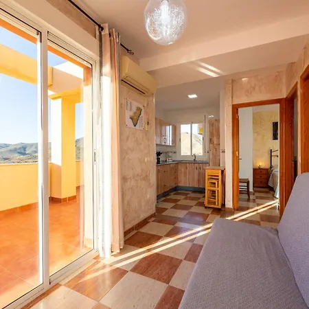 Cuatro Lunas Apartamento *